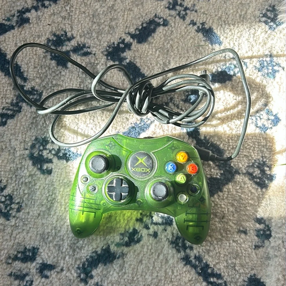 Microsoft Xbox original remote control clear green